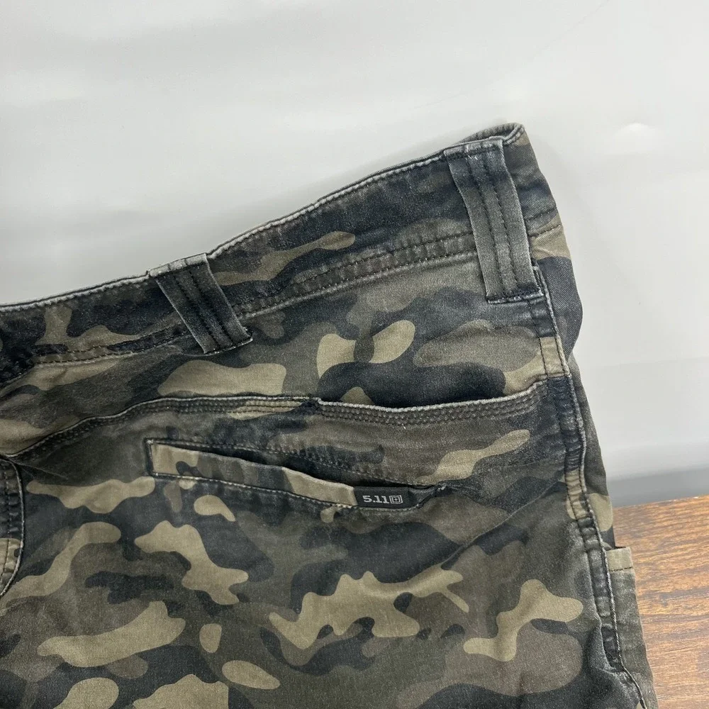 5.11 Aramis 10" Shorts Mens 36 Green Camo Cotton Blend Multi Pocket Utility - Picture 8 of 15